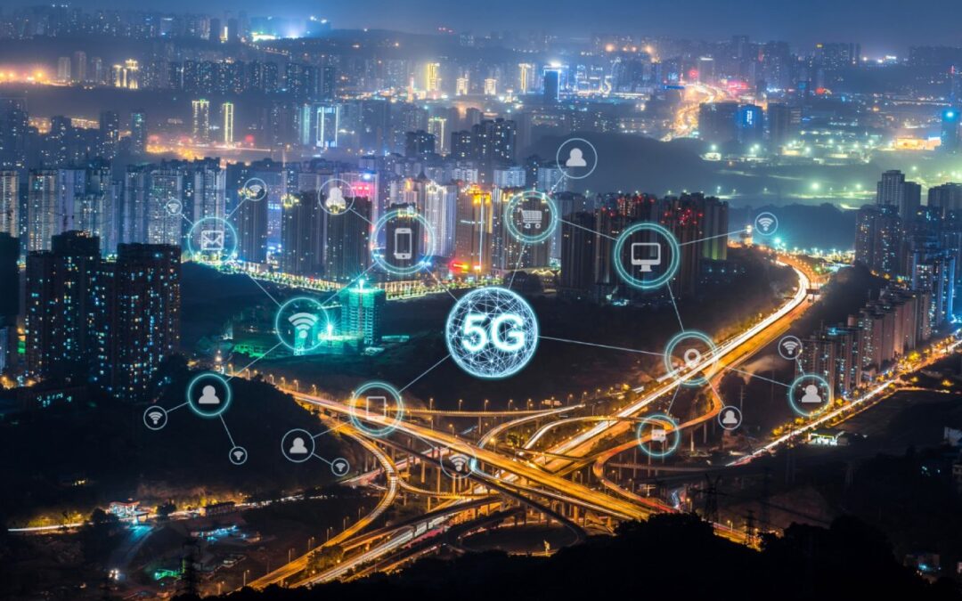 How can businesses leverage Qatar’s advanced 5G network?